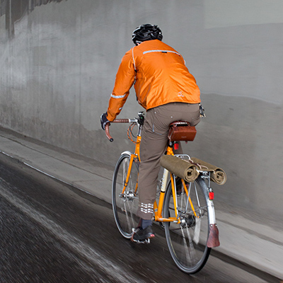 showers_pass-in-tunnel